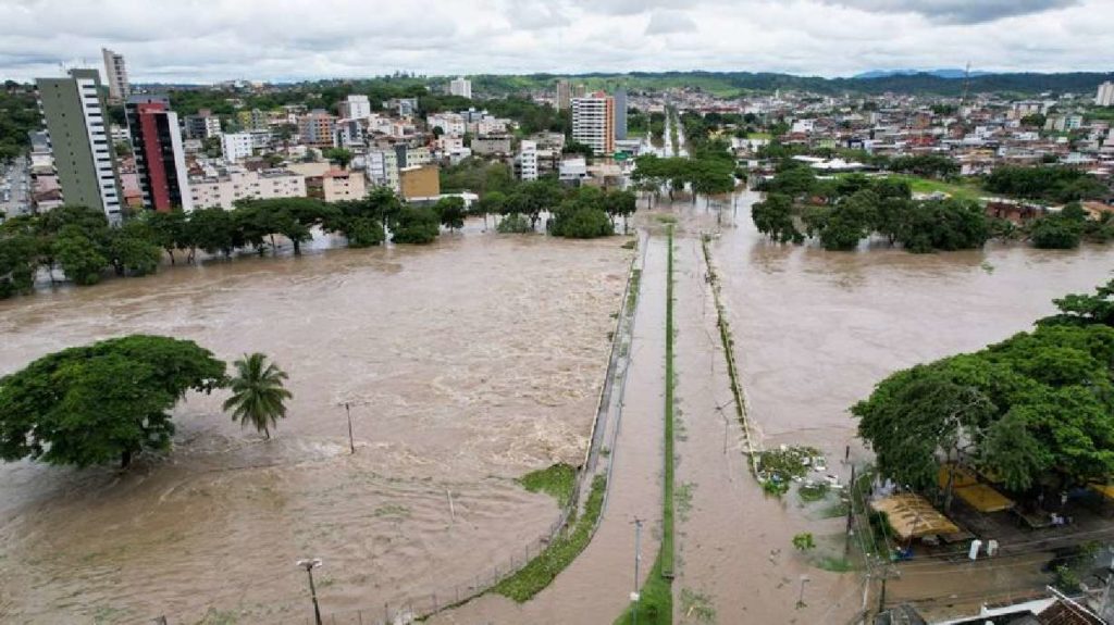 ブラジル北東部で2つのダムが決壊　住民に避難呼び掛け