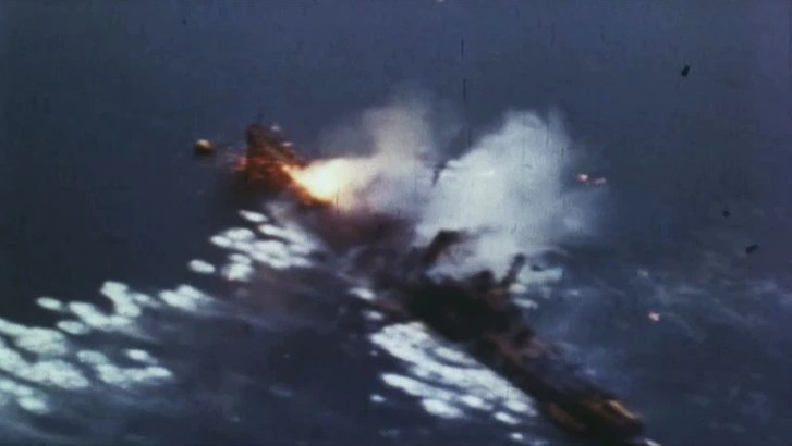「大和」沈没当日、攻撃受ける駆逐艦　大分の市民団体が映像公開